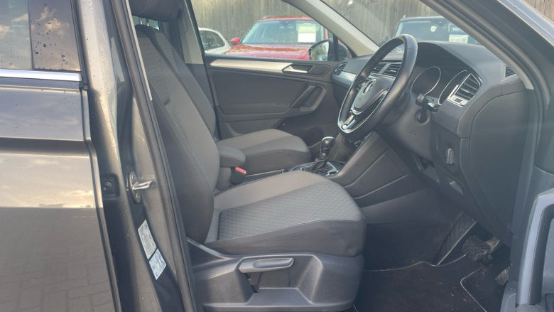 Volkswagen Tiguan 1.5 TSi EVO 150 Match 5dr DSG Petrol Estate